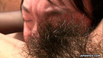 Amatoriale prende lingue nella figa ragazzo