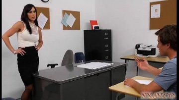 L'adolescente scopa bene ragazzo camera letto