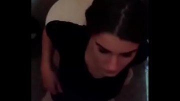 Curva rumena scopata centro commerciale Sibiu