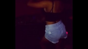 bruna paracadute succhia scopa posizione 69