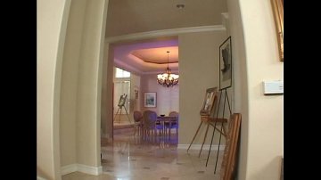 bionda occhiali masturba vibratore