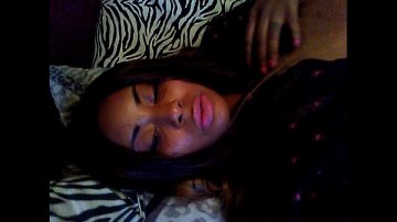 Roxana viene messa gambe alzate viene scopata culo Https terraporno com la rossa viene messa in posizioni forti e scopata nel culo