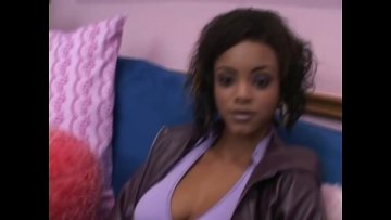 Giovane Deliziosa giovane scopata interrazziale